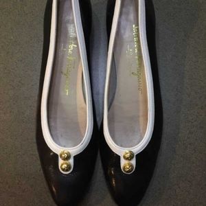 Salvatore Ferragamo 7.5 A3 Black Shoes